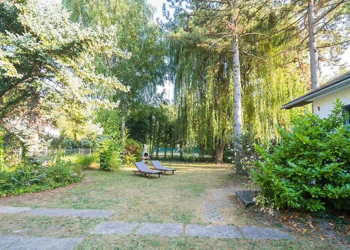 In Siofok/balaton 38428